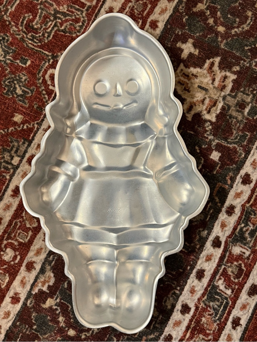Raggedy Ann Cake pan 1977